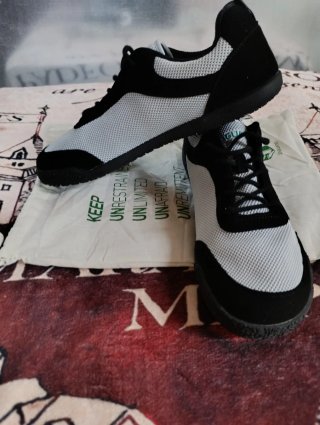 Zapatillas Saguaro Negras y Grises Nuevas