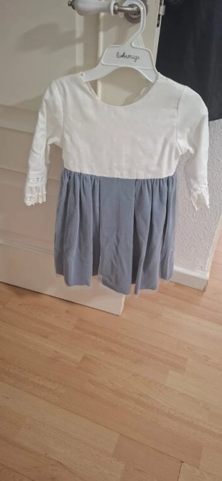 Vestido niña La Ormiga blanco y azul 8 años