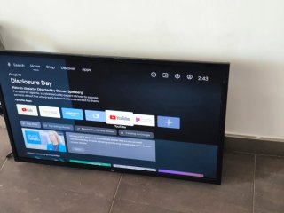 Smart TV Xiaomi 32 con soporte