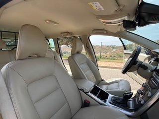 Volvo XC70 2.0 D4 Summum Auto