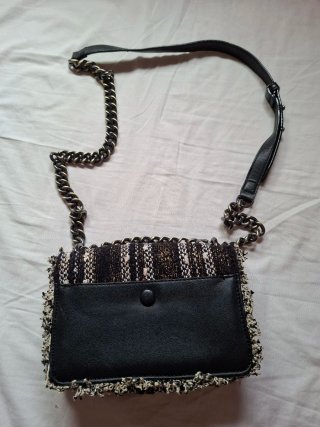 Bolso Parfois Invierno Negro y Dorado