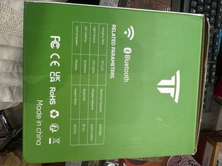 Proyector Portátil Android TV 1080P