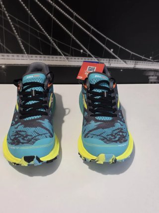Zapatillas Joma R6000 Montaña Talla 44