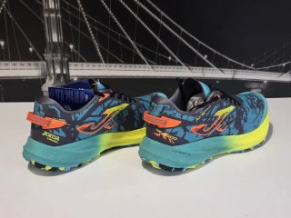 Zapatillas Joma R6000 Montaña Talla 44