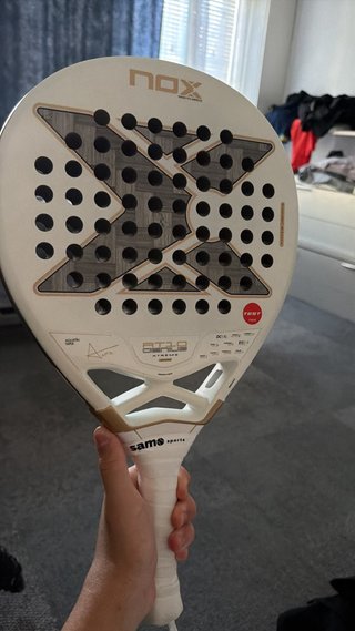 Pala Padel Nox AT10 Genius Extreme
