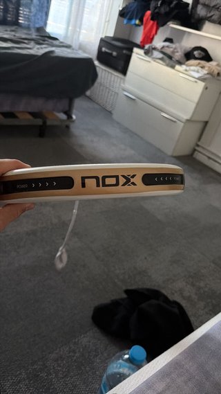 Pala Padel Nox AT10 Genius Extreme