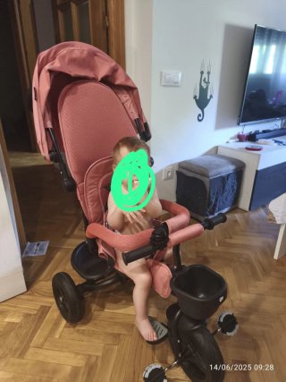 Triciclo Kinderkraft Aveo Plegable