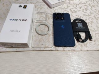 Motorola Edge 70 Pro 8/256 Blu + Cuffie