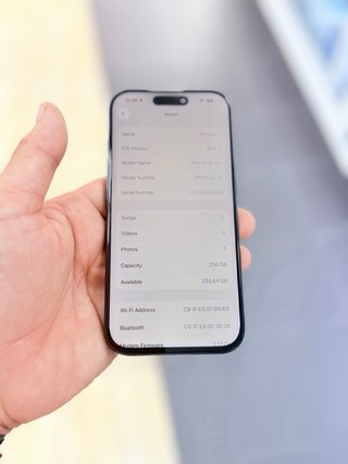 iPhone 16 Pro 256GB Negro Titanio