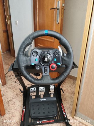 Volante Logitech G29 con pedales