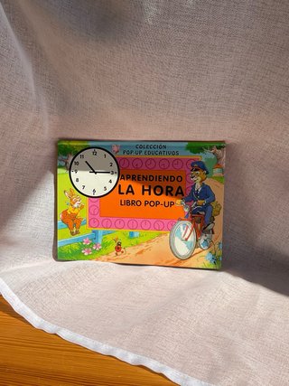 Estuche Pop-Up Educativo Fern Hollow