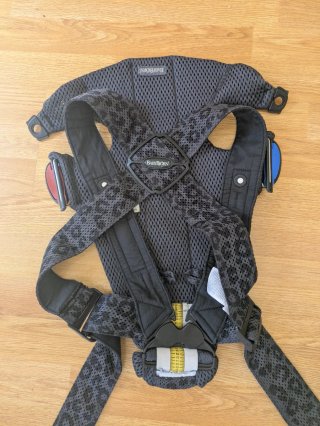 Mochila Porta Bebé BabyBjorn Mini Gris leopard