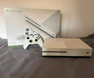 Xbox One Blanca 1TB