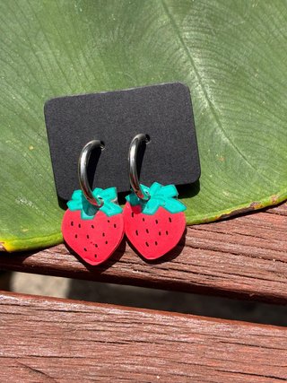 Pendientes aro fresas