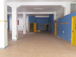 Local comercial en venta en Porta Nova en Ferrol