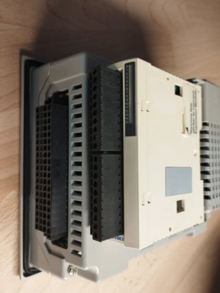 Pantalla PLC HMI Pro-Face LT3300