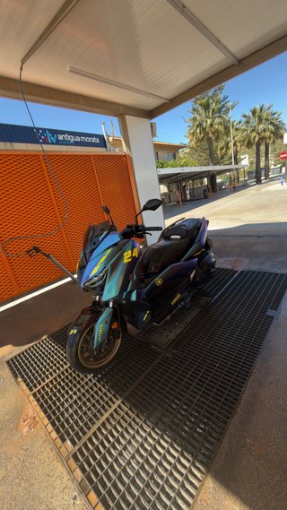Yamaha Xmax Tech Max 400