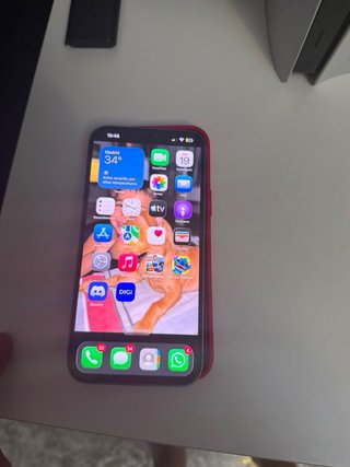 iPhone Azul con Funda Roja 14 pul