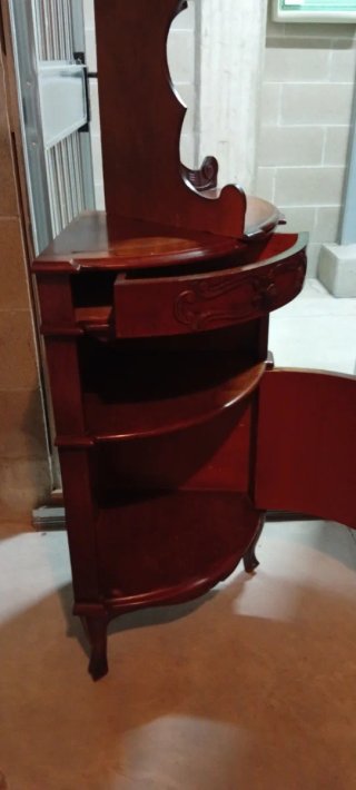 Mobile ad angolo vintage in legno