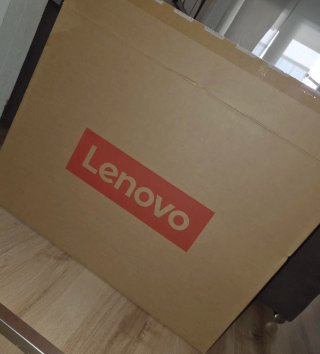 Ordenador blanco completo