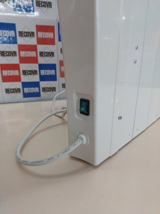Radiador eléctrico bajo consumo 900 W 6 elementos con mando – Cecotec
