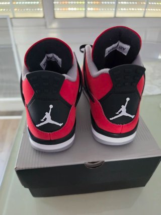 Jordan 4 Toro Bravo Rojo