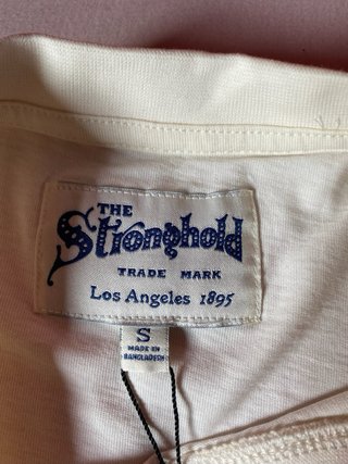 NUEVA! Camiseta The Stronghold Nueva