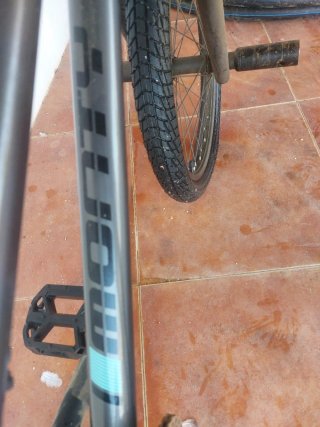 Bicicleta BMX de salto gris (NEGOCIABLE )