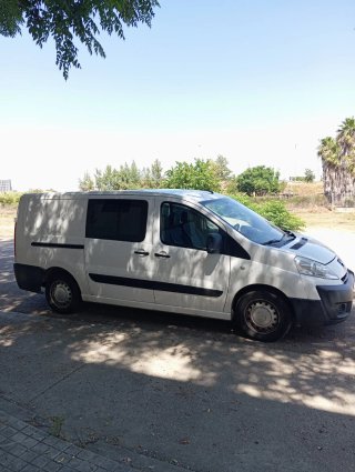 Peugeot e-Expert 2008
