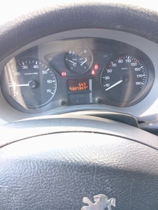 Peugeot e-Expert 2008