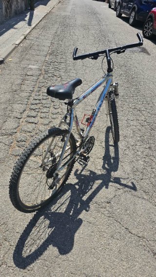 Bicicleta Aluminio 3 Platos 6 Piñones ruedas 26".