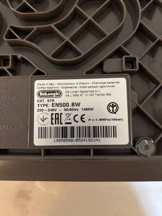 Cafetera Nespresso DeLonghi