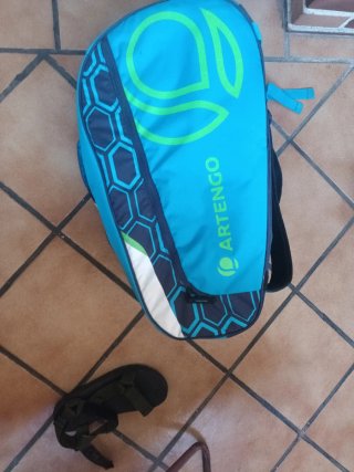 Bolsa  raquetas Artengo azul y verde