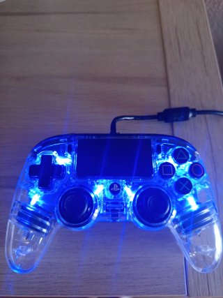 Mando Nacon PS4 Transparente
