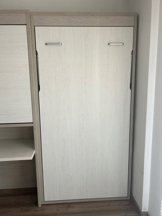 Módulos de 2 camas abatibles con escritorio