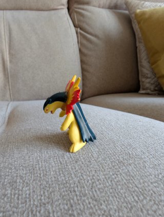 ​Lote 2 Figuras Pokémon Typhlosion y Zoroark