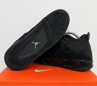 Air Jordan 4 Retro 'Black Cat'