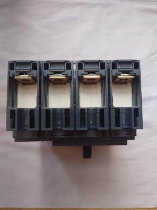 Interruptor Automático SSPD CNSX 160N 160A 3P