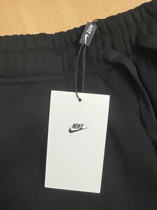 Pantalón largo Nike negro