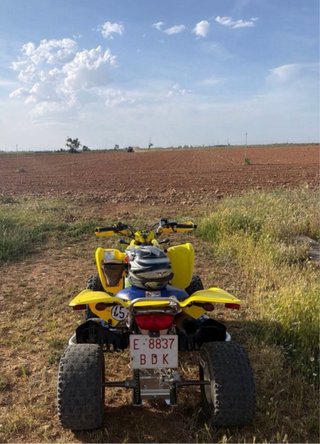 Quad Suzuki LTZ 400 Amarillo
