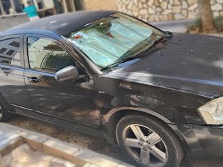 DODGE avenger