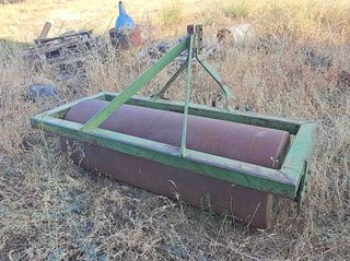 Rulo / Rodillo agrícola 1,80 m x 68 cms diámetro.