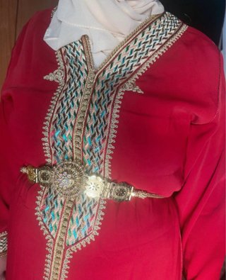 Caftán Rojo Bordado Talla XL