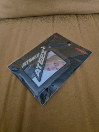 ATEEZ LINE FRIENDS LEMON DROP PHOTOCARD HOLDER