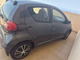 TOYOTA aygo