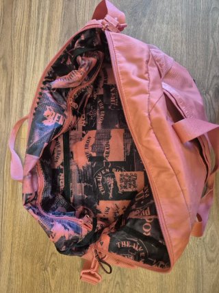 Bolsa deportiva Under Armour rosa