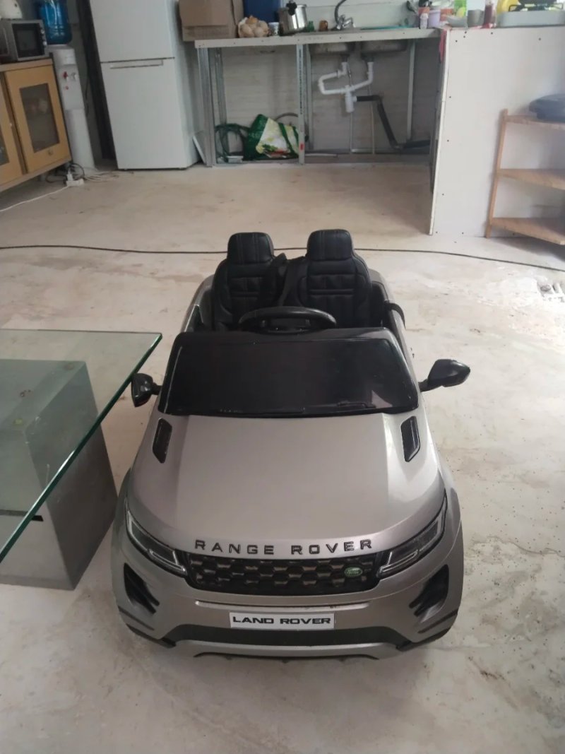 Land Rover Discovery Sport 2025 - foto 1