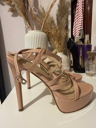 Tacones Beige Plataforma