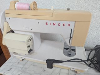 Máquina de coser Singer 1288 Eléctrica