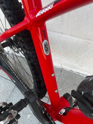 Bicicleta de Montaña Scott Scale Roja